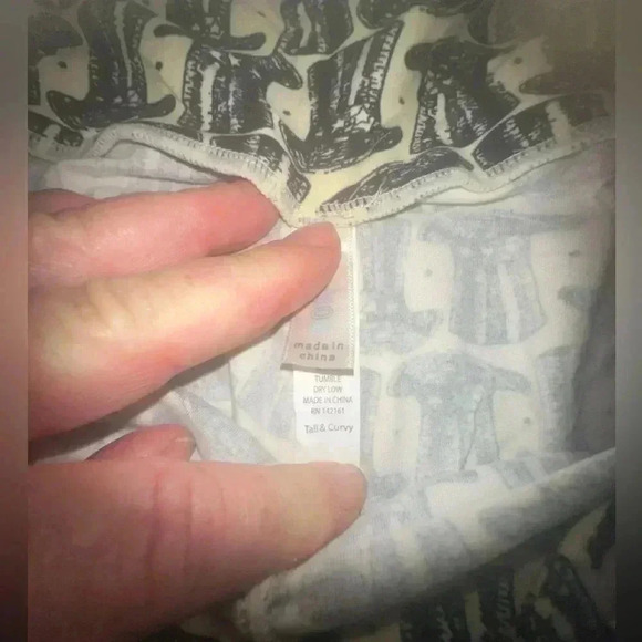 Lularoe TC cream&black top hat leggings. OG designer Patrick quality& fit. NWT - Picture 4 of 6